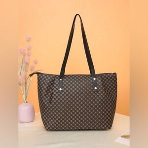Elegant Brown Checkered Tote Bag